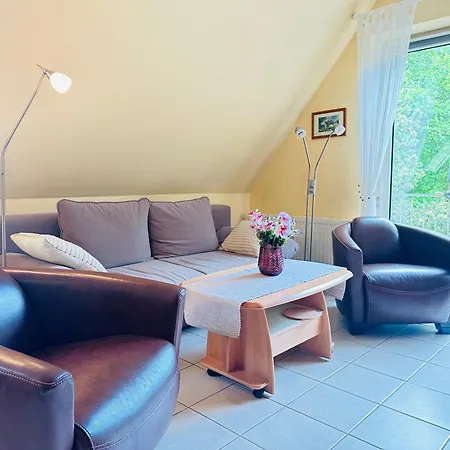 Whg Wattenglueck Am Waeldchen Apartament